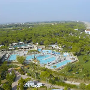 Victoria Mobilehome In Village Mediterraneo 4*, Cavallino-Treporti Italia