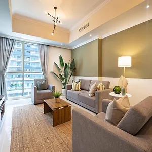 Luxe Near Mall Burj Khalifa Pool Gym Parking شقة دبي
